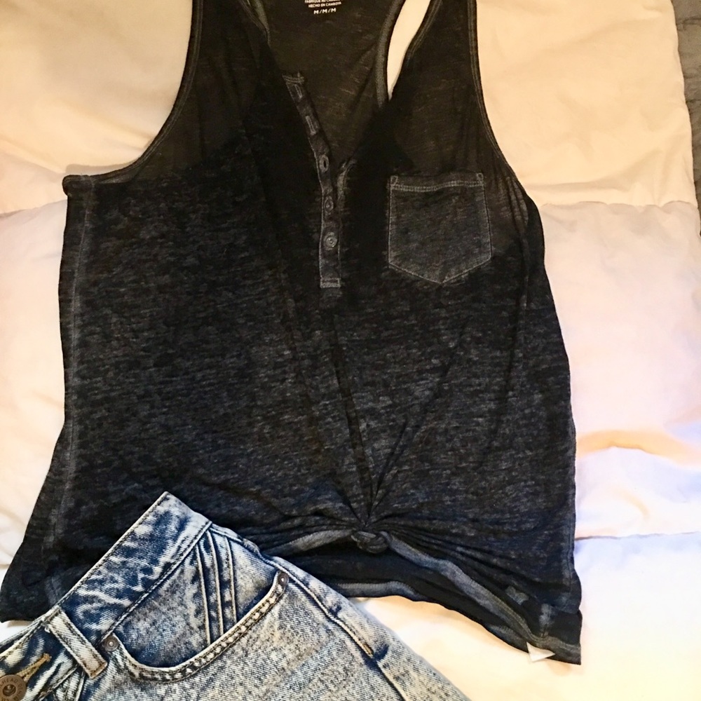 Cute Tank from AEO😍